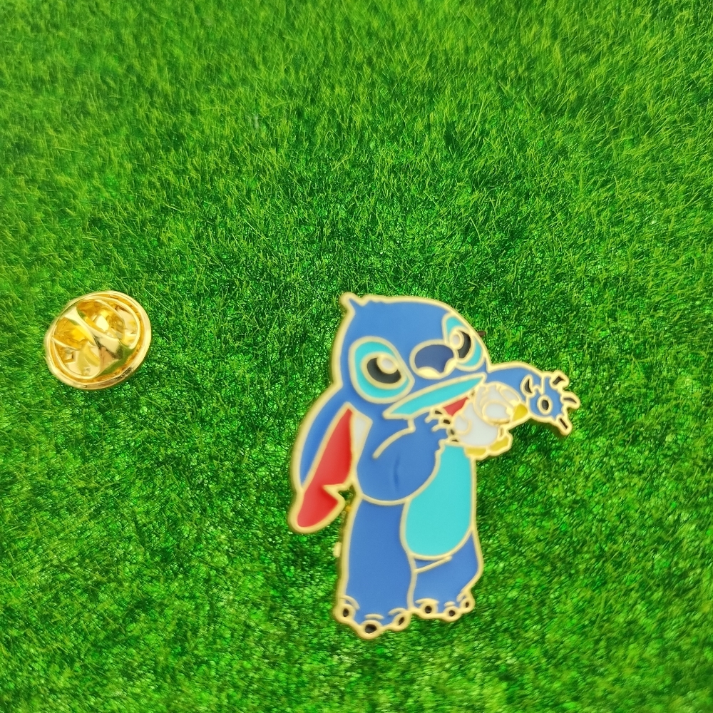 *Stitch Pin With Duck NIP